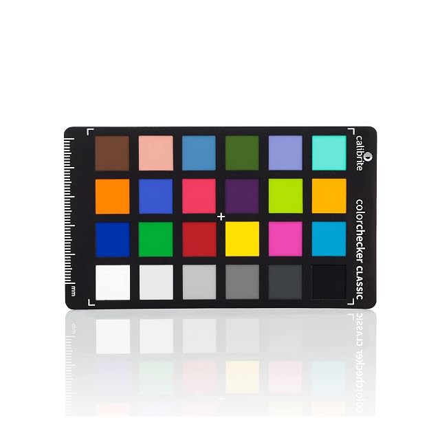 Calibrite ColorChecker Classic Mini mit seinen vierundzwanzig Farbfeldern