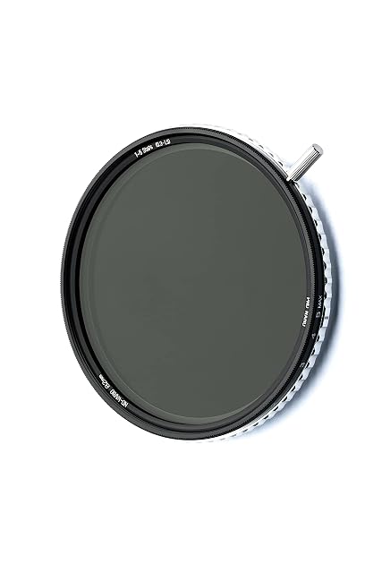 Variabler NiSi-True-Color-ND-Filter mit seinem gerändelten Ring und den Rastermarkierungen