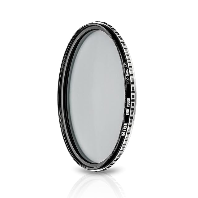 NiSi-True-Color-CPL-Filter mit gerändelter Fassung und geschwärzter Glaskante