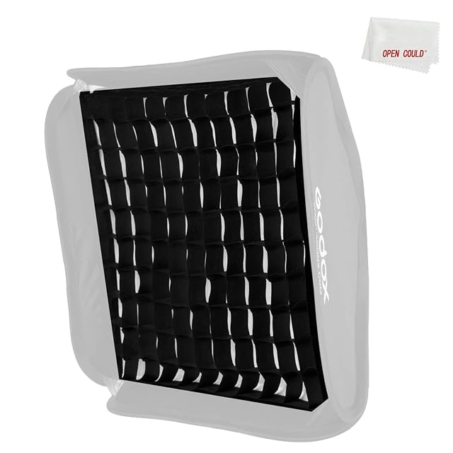 Schwarzes Wabengitter AMBITFUL flach ausgelegt, passend für eine Softbox mit 60 mal 60 cm