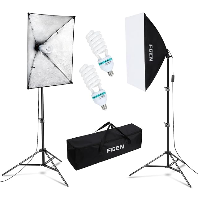 Softbox-Set FGen mit zwei Boxen mit 50 mal 70 cm auf Stativen und seinen CFL-Lampen